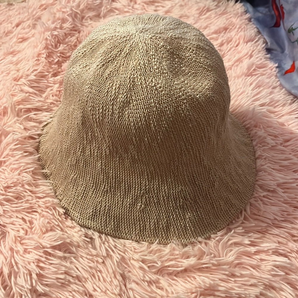Pink bucket hat that I never got to use
